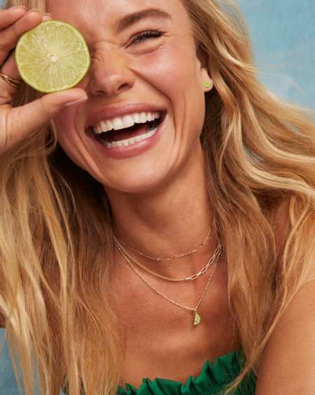 Lime Gold Short Pendant Necklace