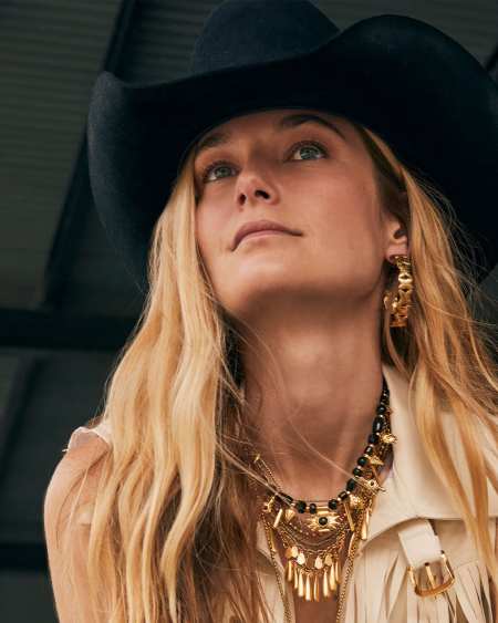 Keziah Hoop Earrings in Vintage Gold