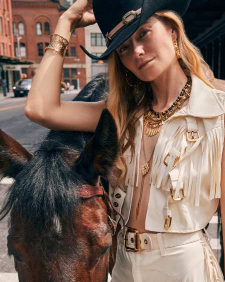 Keziah Hoop Earrings in Vintage Gold