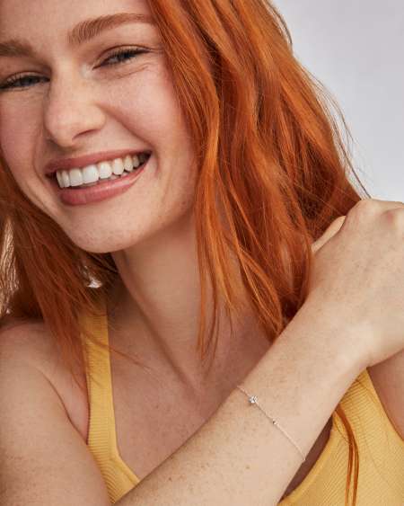 Maisie Sterling Silver Delicate Chain Bracelet in Aquamarine