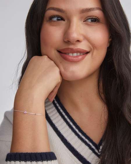 Maisie Sterling Silver Delicate Chain Bracelet in Amethyst