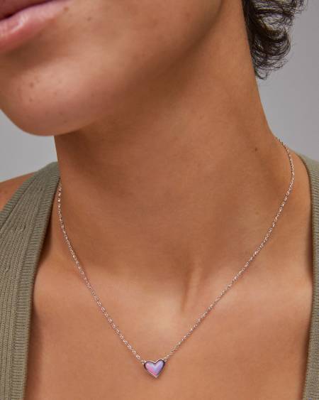 Framed Ari Heart Gold Short Pendant Necklace in Light Pink Drusy