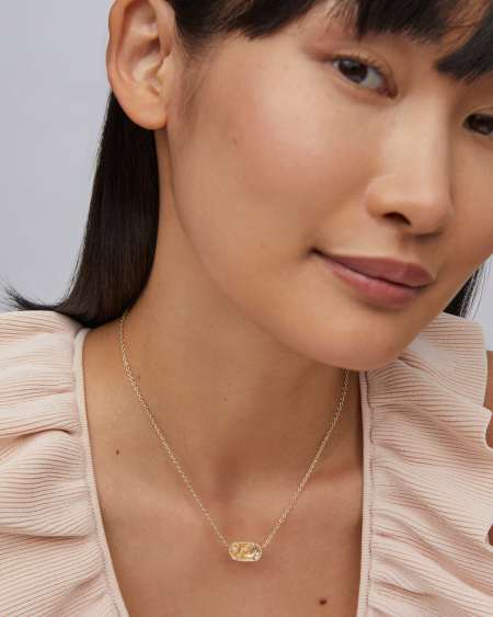 Elisa Gold Pendant Necklace in Azalea Illusion