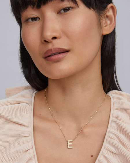 Letter E Pendant Necklace in Gold
