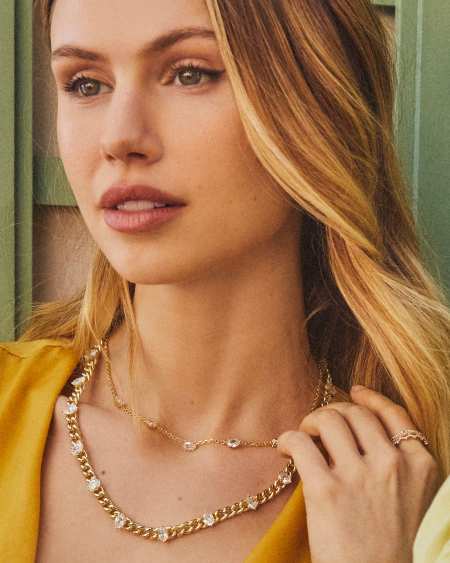 Cailin Crystal Chain Necklace