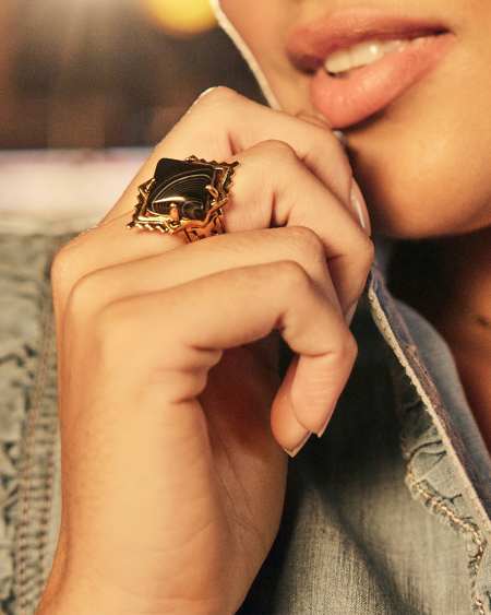 Cass Vintage Gold Cocktail Ring in Black Banded Agate
