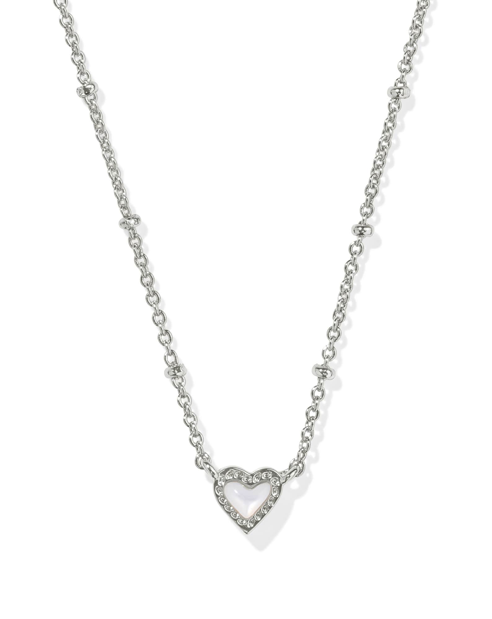 Mini Ari Heart Silver Satellite Short Pendant Necklace in Ivory Mother-of-Pearl