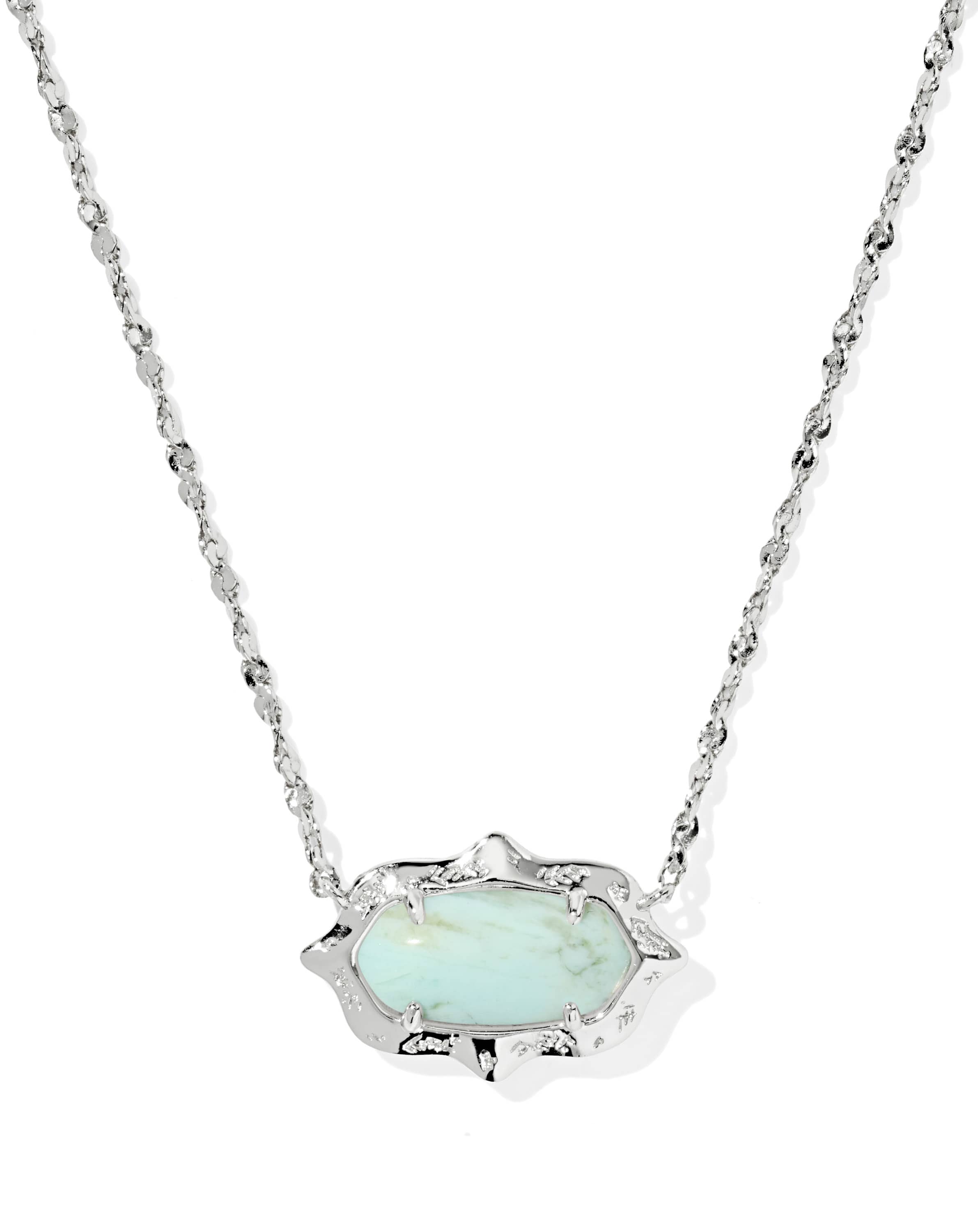 Elisa Scallop Frame Silver Short Pendant Necklace