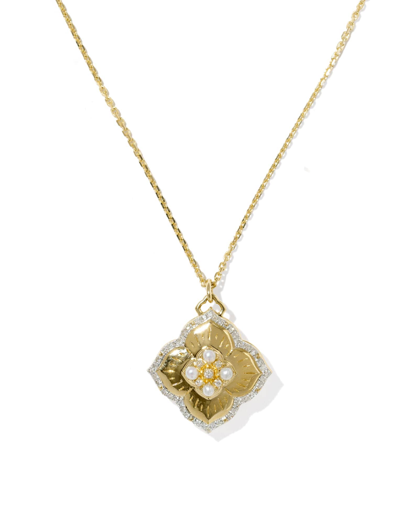 0.17 ct Heirloom Dira 14k Yellow Gold Locket Short Pendant Necklace