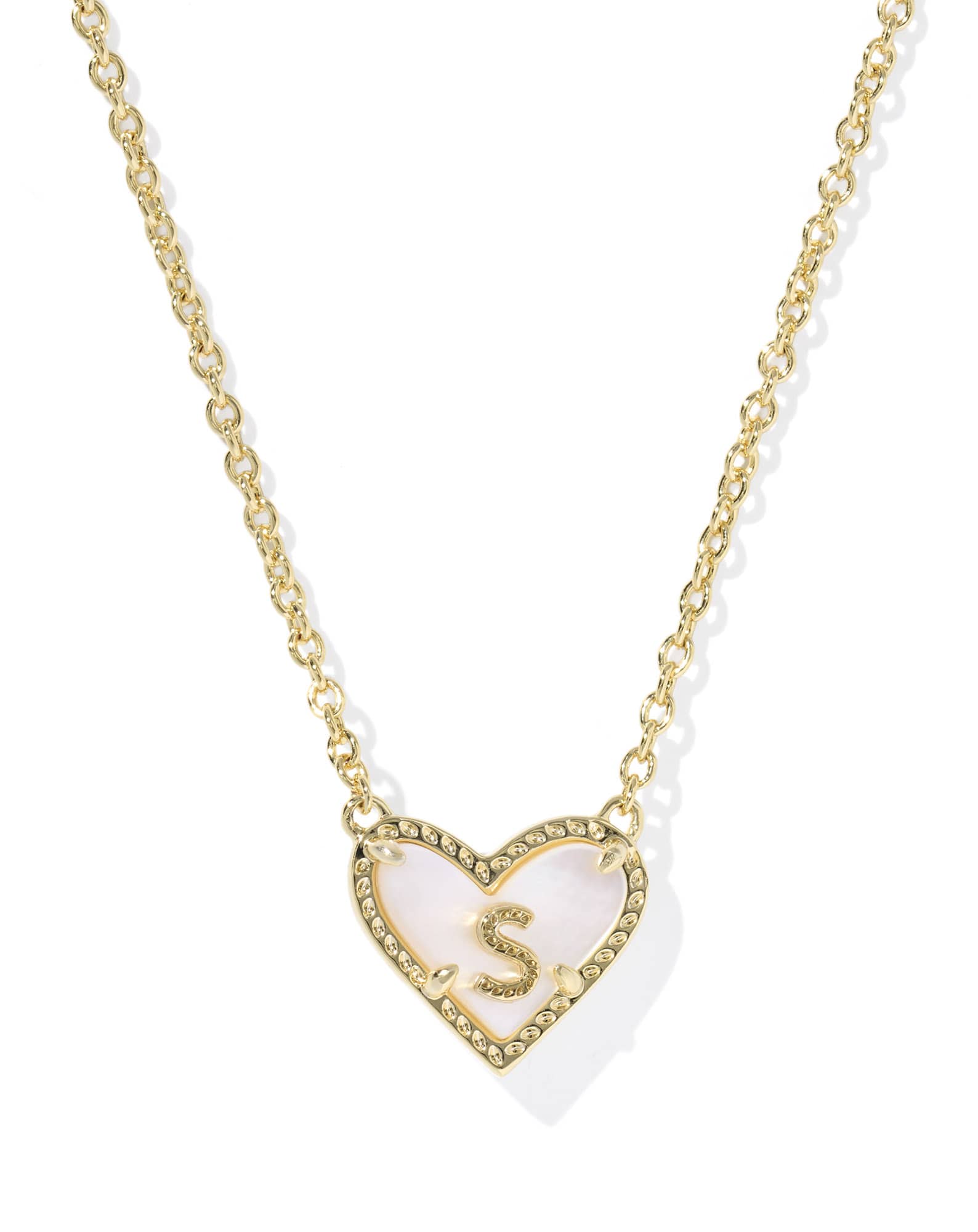 Ari Heart Letter S Gold Short Pendant Necklace
