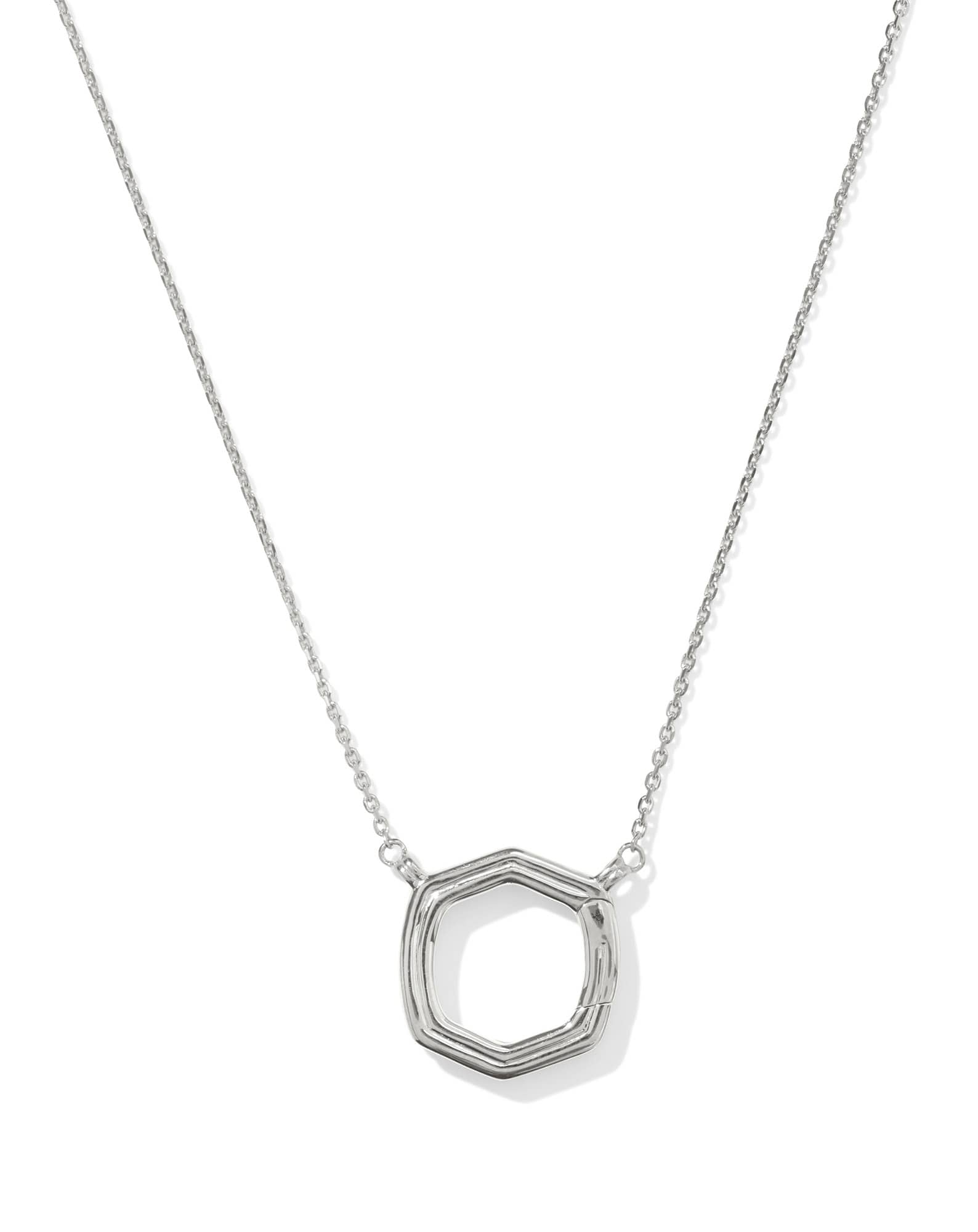 Davie Ridged Chain Necklace in Sterling Silver