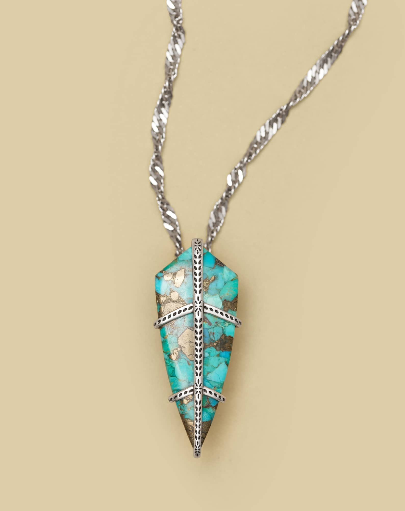 Trinity Vintage Silver Hat Chain