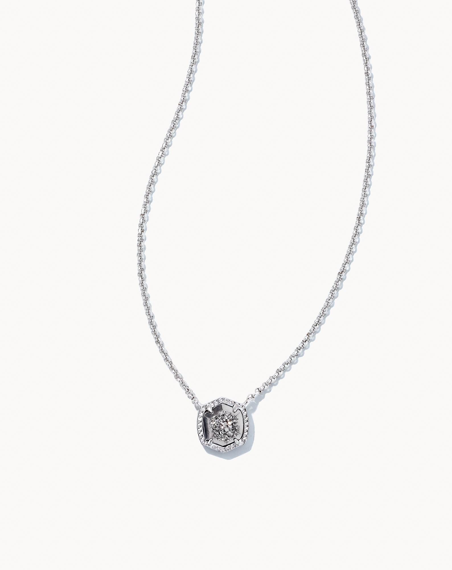 Davie Pendant Necklace