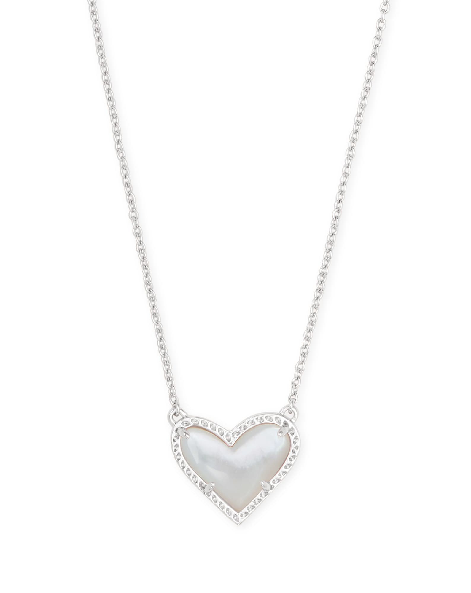 Ari Heart Silver Pendant Necklace in Ivory Mother-of-Pearl