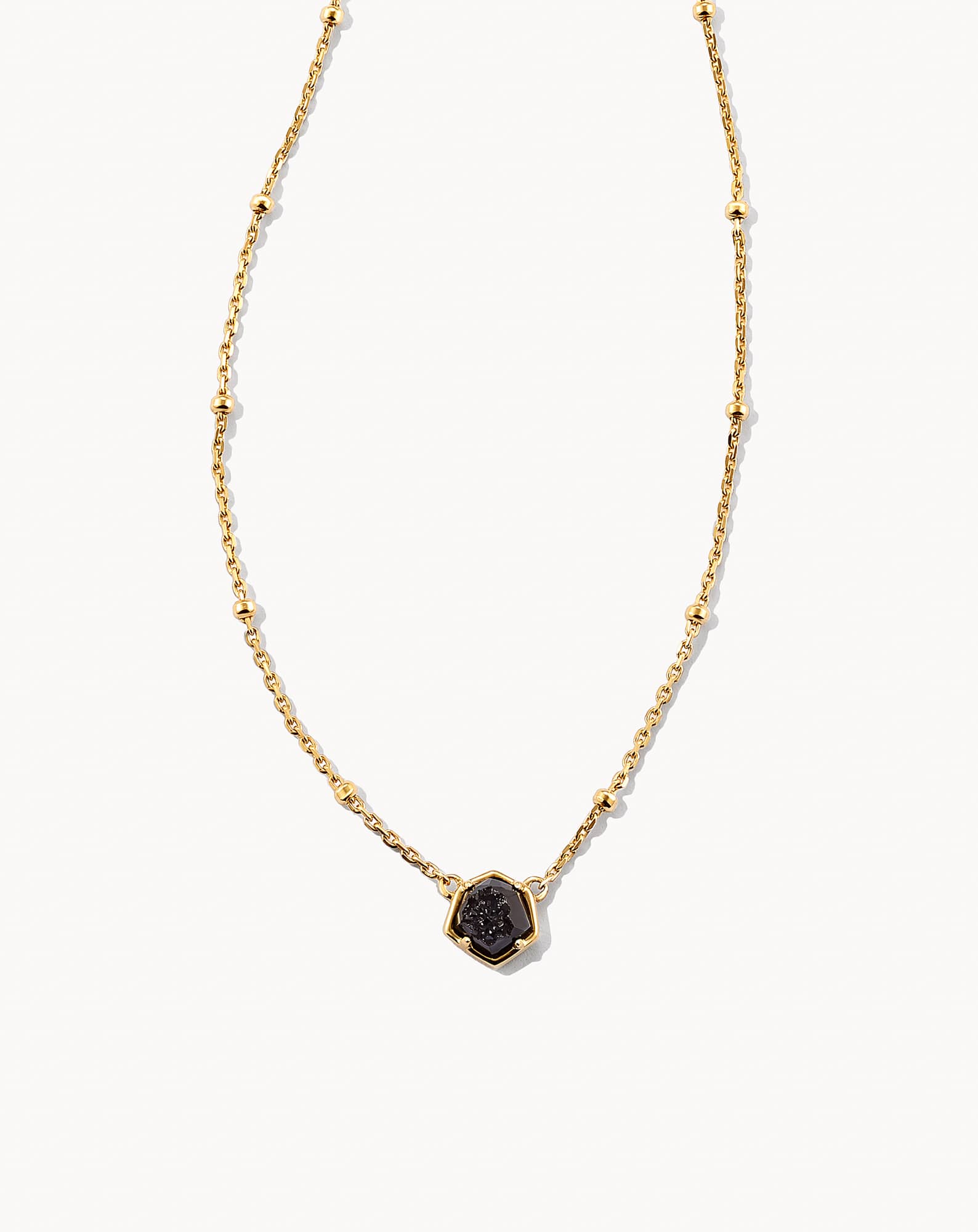 Vanessa Pendant Necklace in 18k Gold