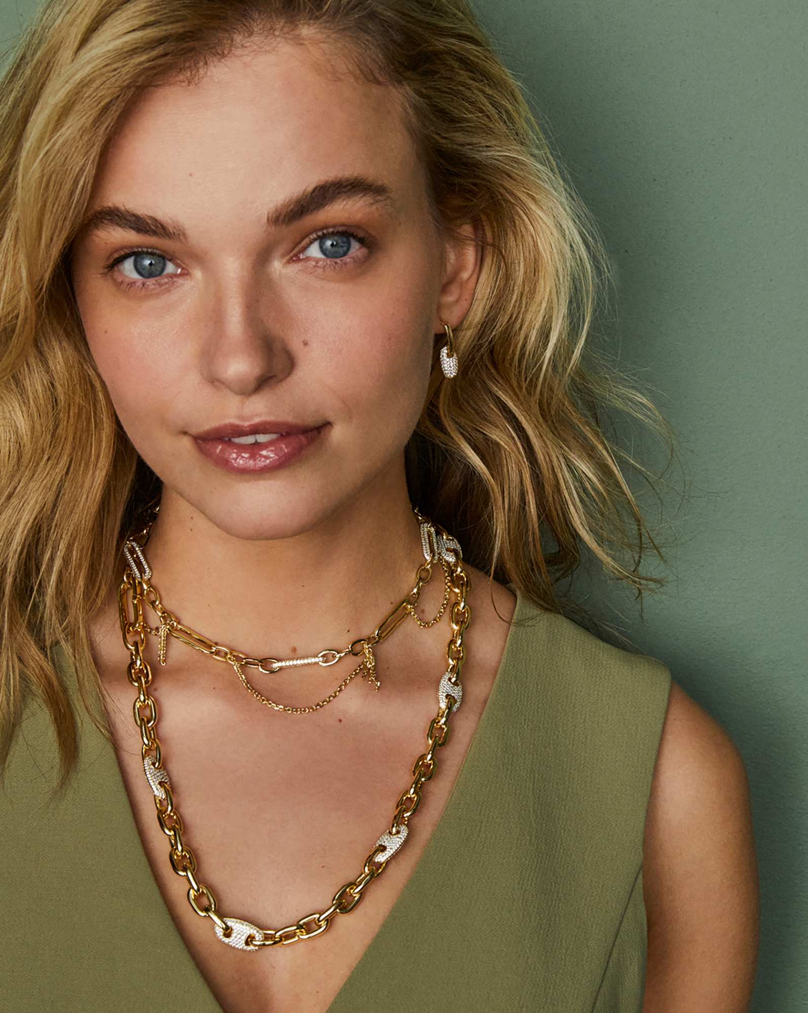 Bailey Gold Pave Convertible Statement Necklace in White CZ