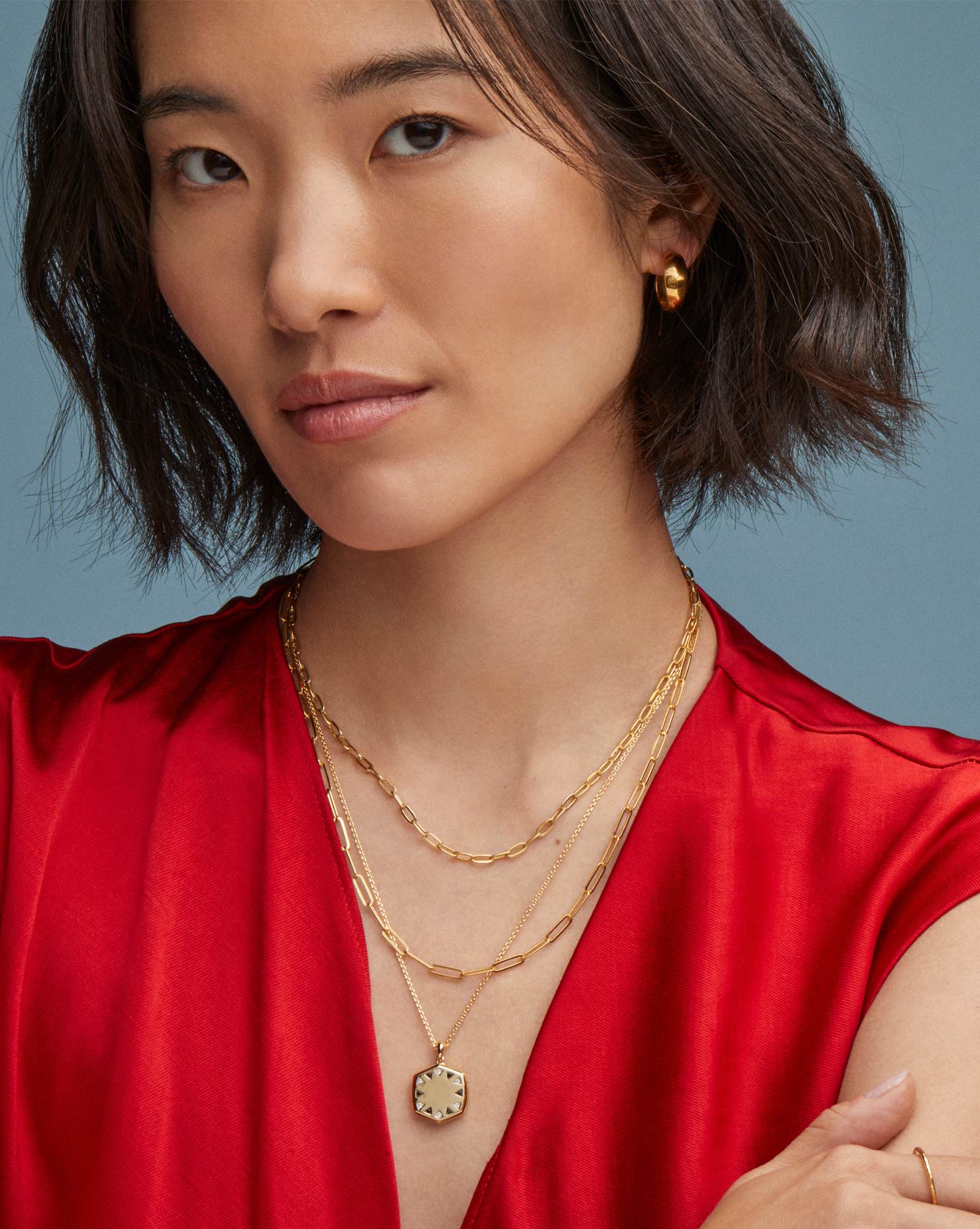 Large Metal Davie 18k Gold Vermeil Locket Necklace 