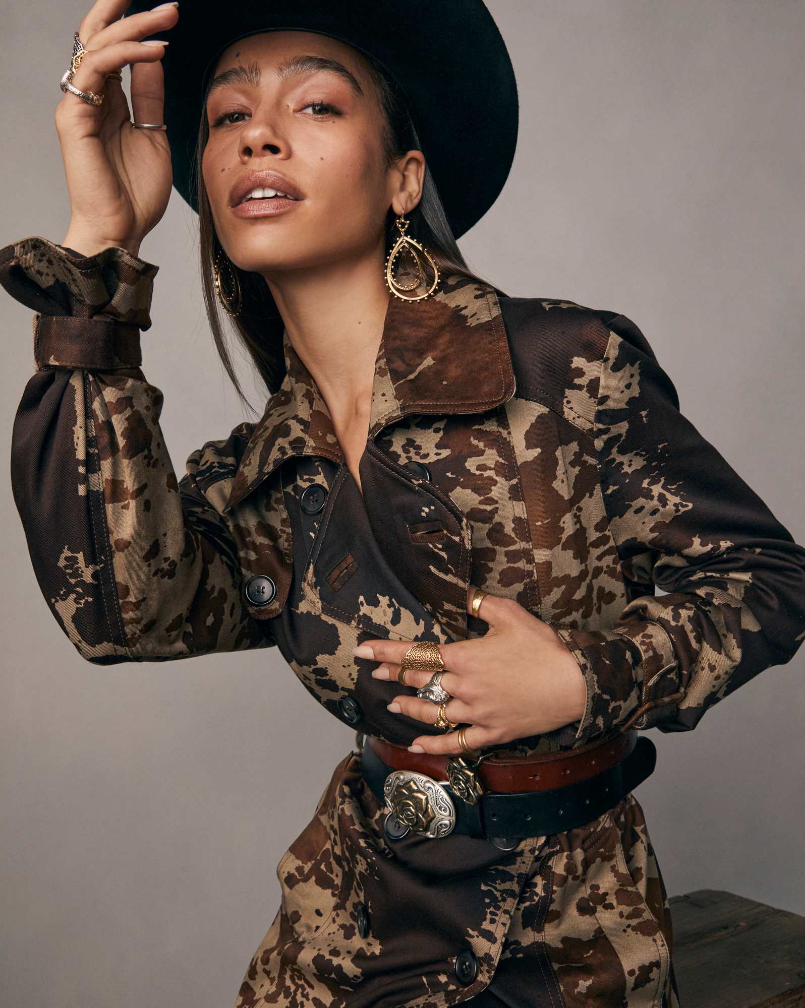 Yellow Rose Plaque Belt Buckle in Mixed Metal