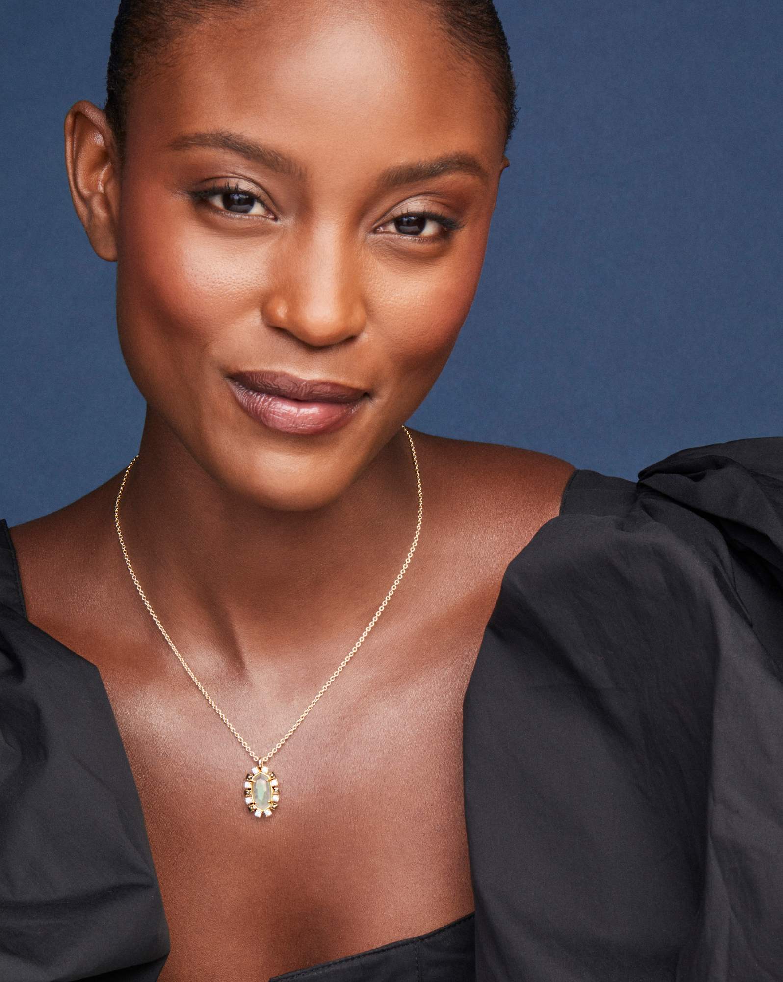 Shanley Gold Short Pendant Necklace 