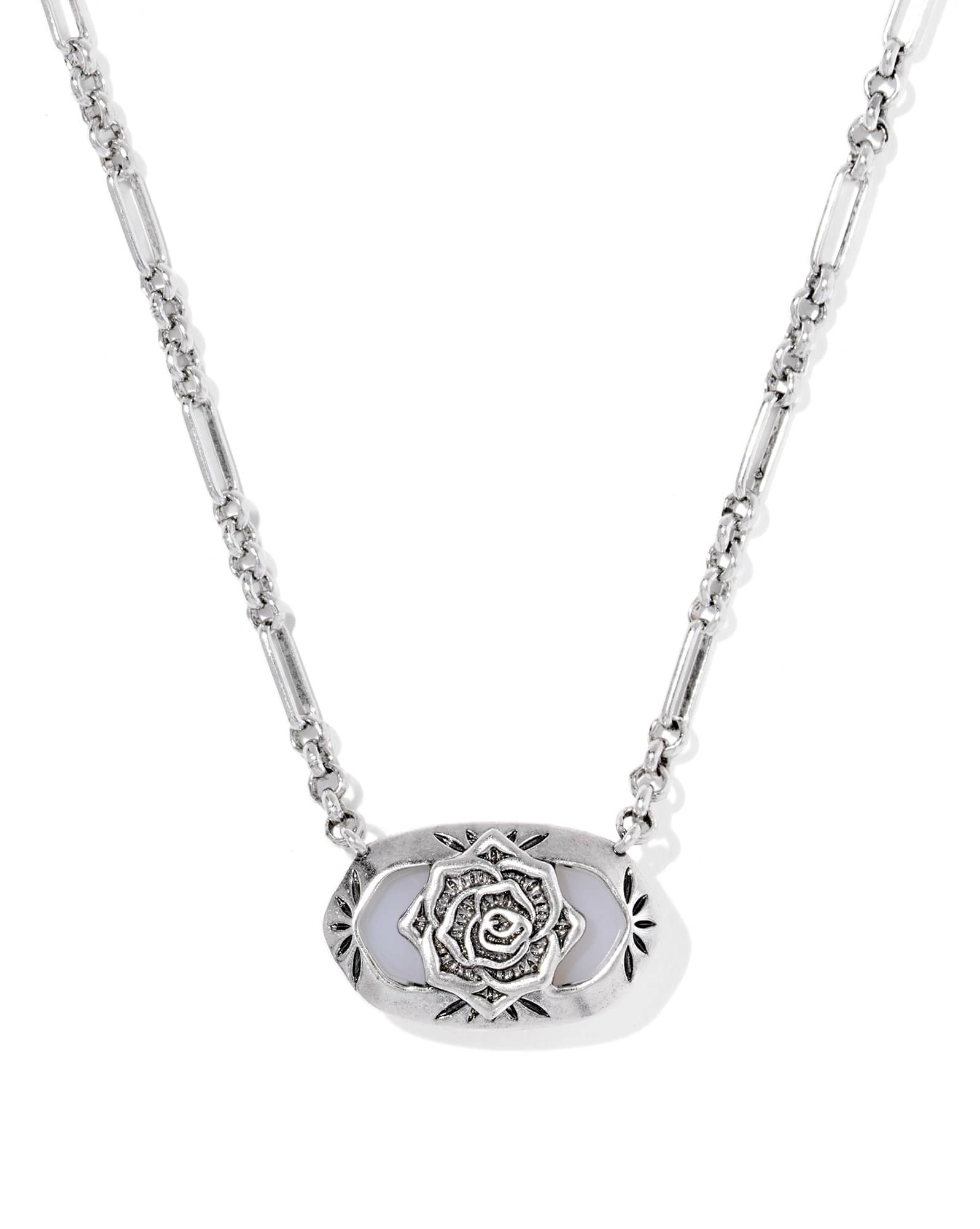 Elisa Vintage Silver Etch Frame Short Pendant Necklace