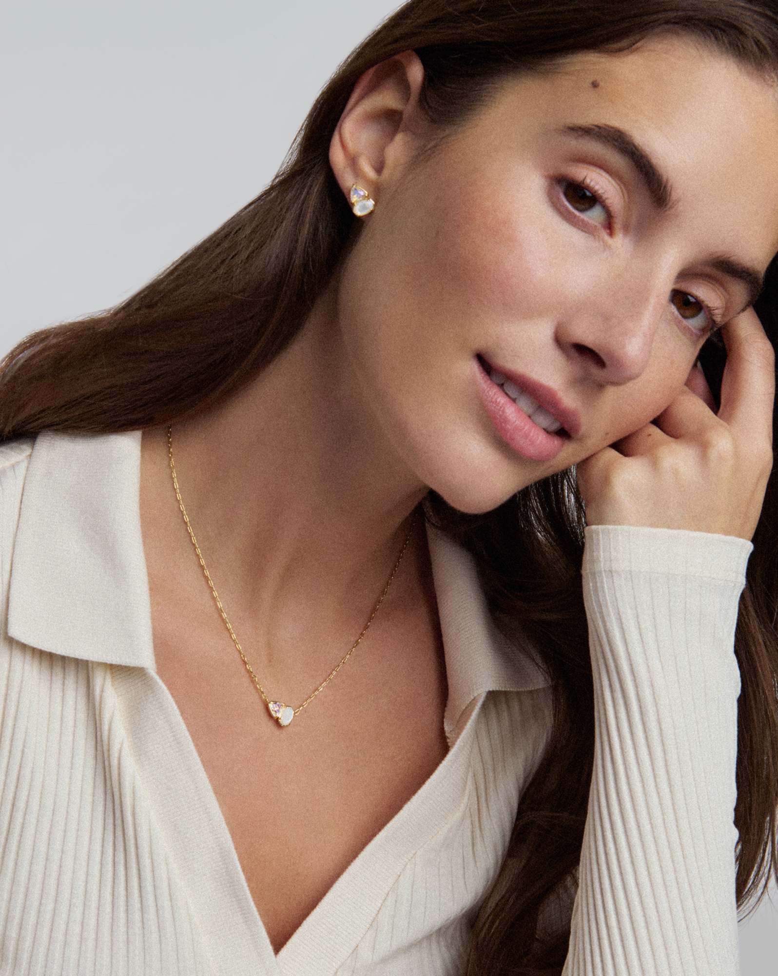 Tatum Gold Short Pendant Necklace 