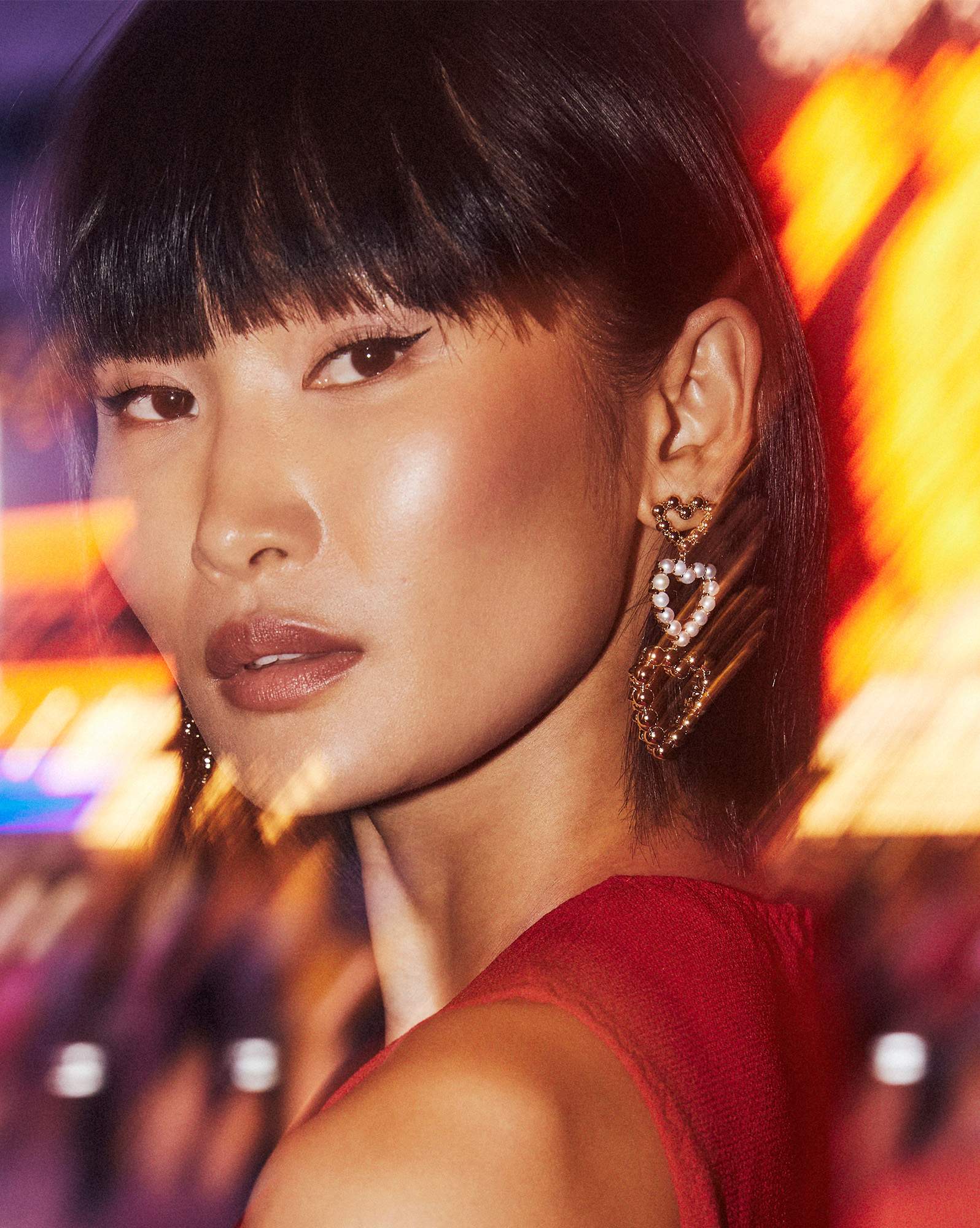 Ashton Gold Pearl Heart Statement Earrings in Freshwater Cultured Pearl