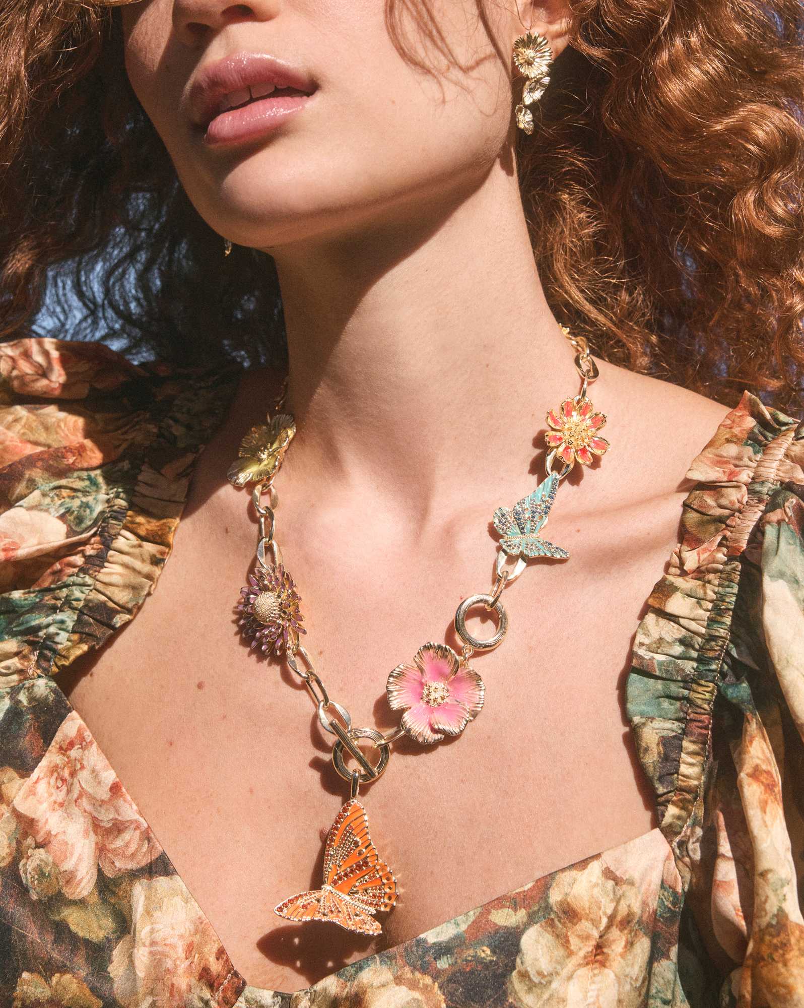 Cailey Gold Statement Necklace 