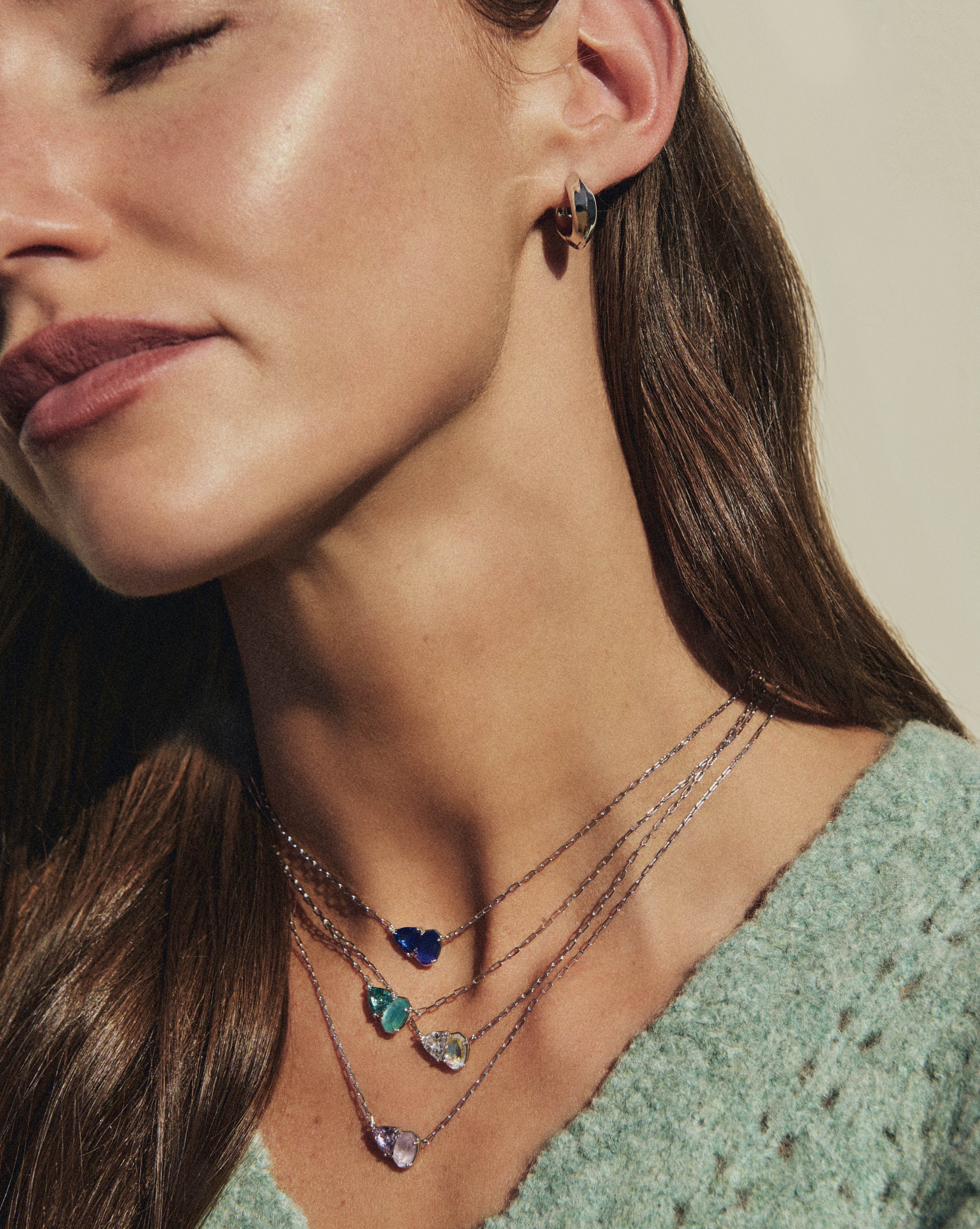 Tatum December Short Pendant Necklace 