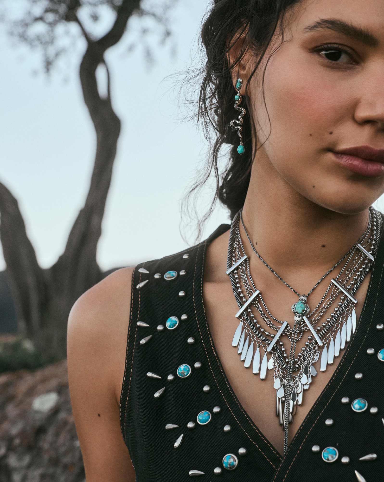 Sydney Statement Necklace in Vintage Silver