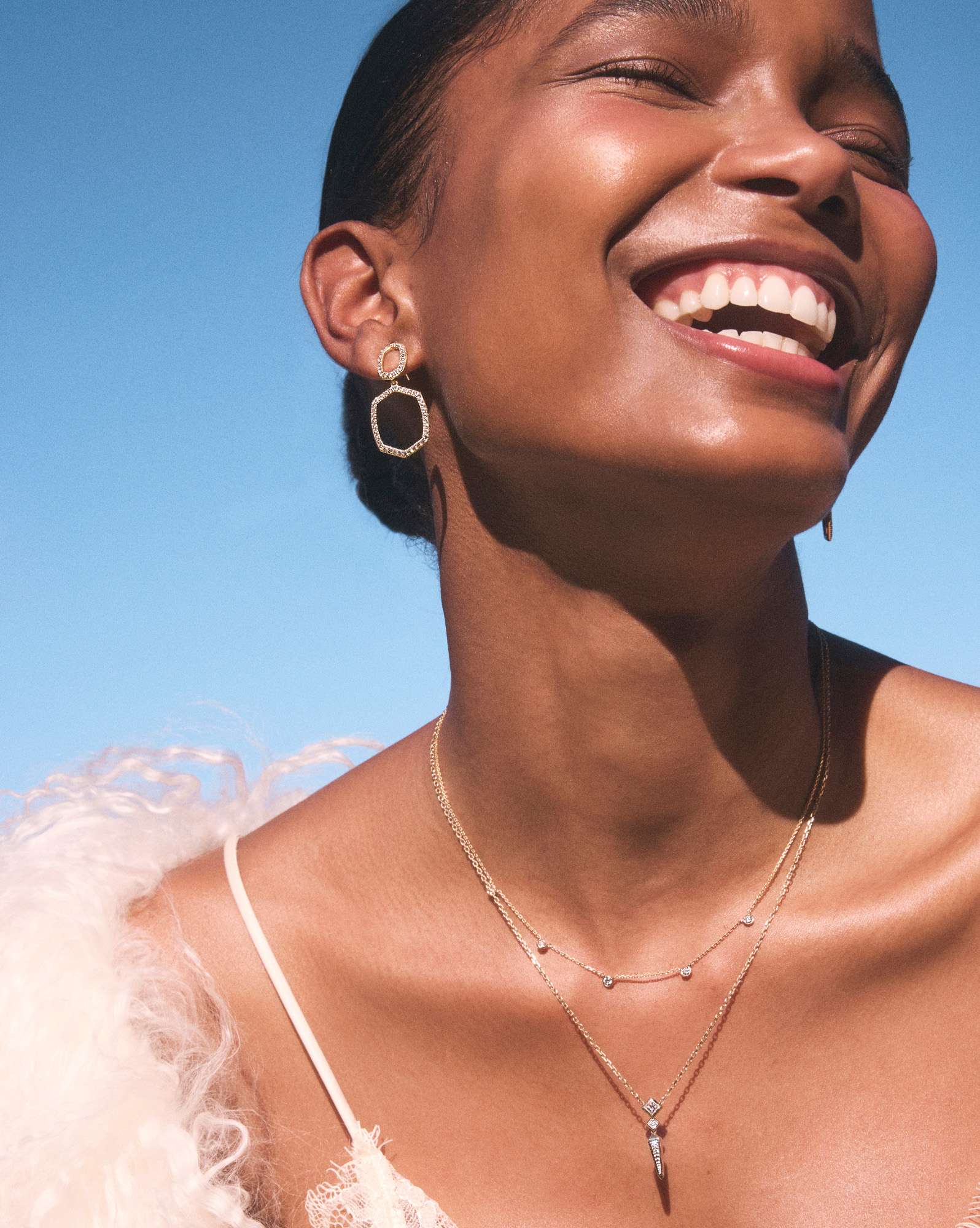 Audrey Strand Necklace in White Diamond