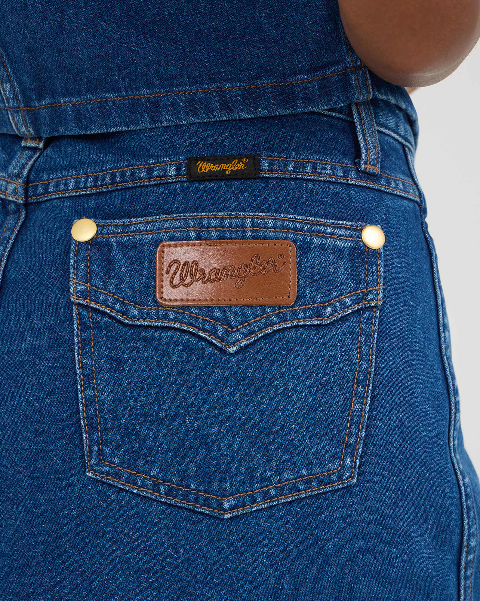 Wrangler® x Yellow Rose by Kendra Scott 70's Fitted Denim Skirt