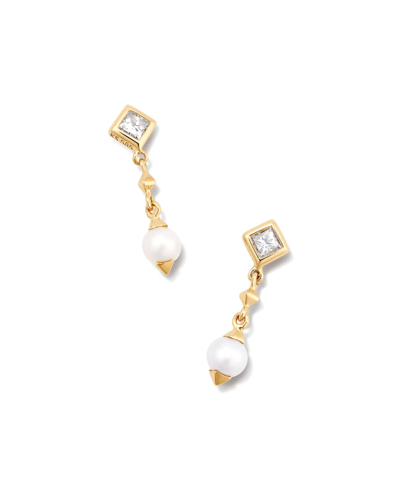 Michelle 14k Yellow Gold Drop Earrings in Freshwater Cultured Pearl
