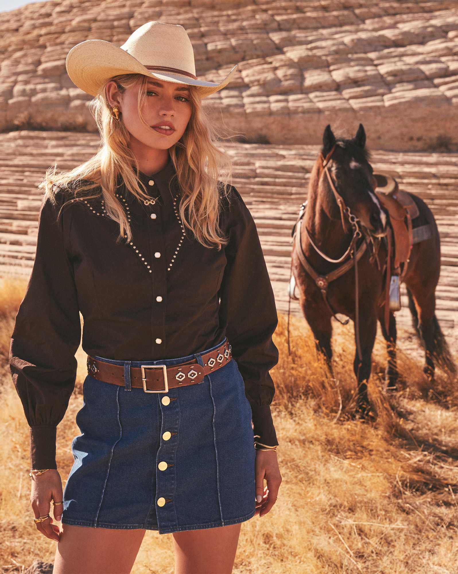 Wrangler® x Yellow Rose by Kendra Scott 70's Fitted Denim Skirt