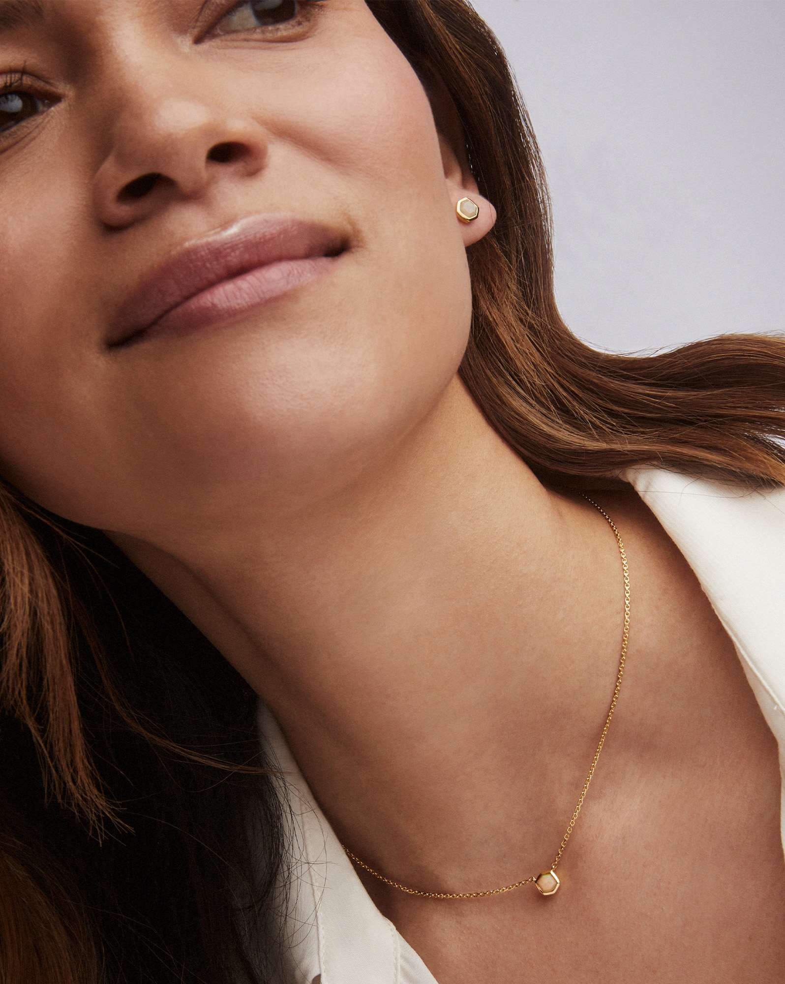 Davie 18k Gold Vermeil Pendant Necklace in White Opal