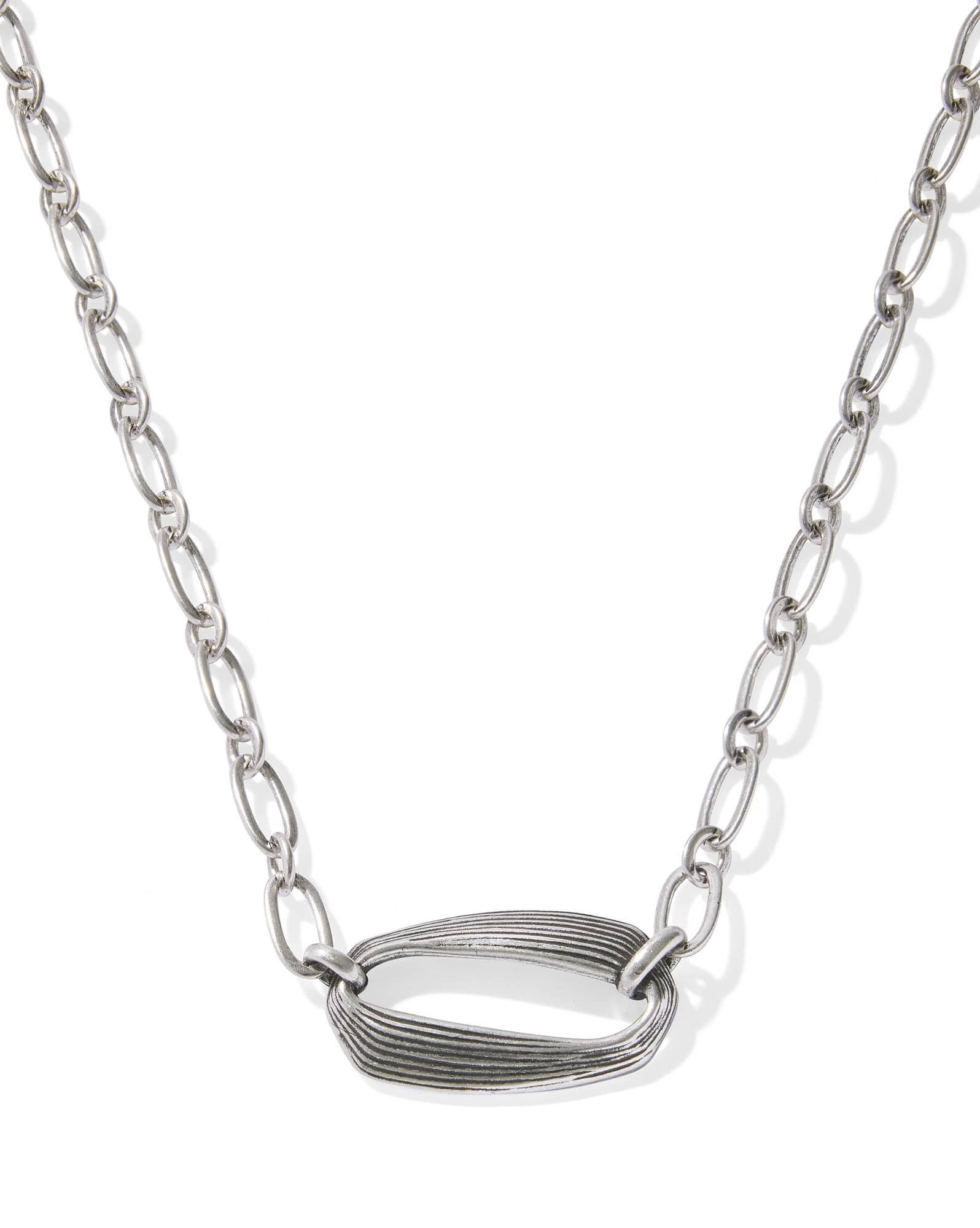Kira Vintage Silver Short Pendant Necklace