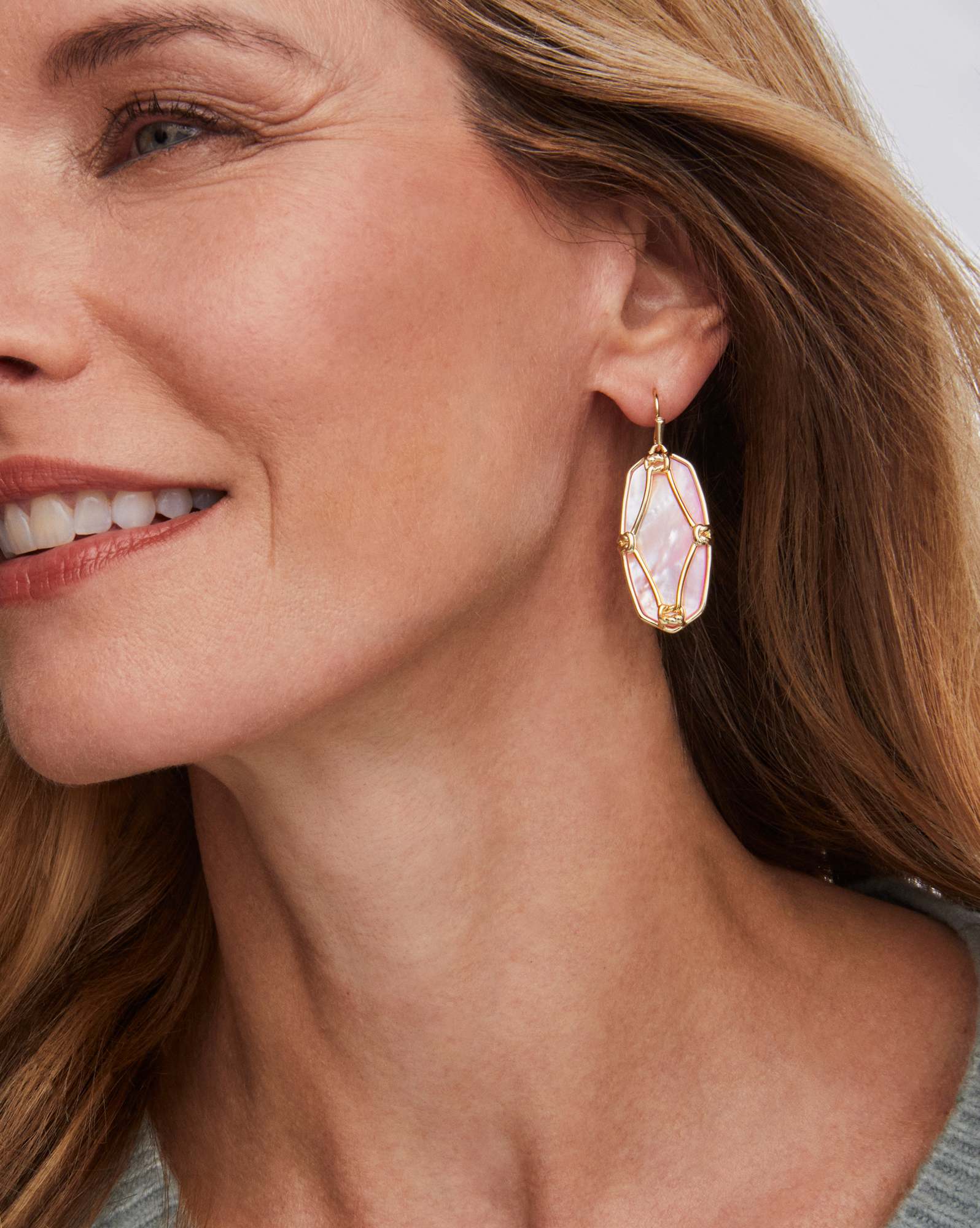 Elle Lattice Frame Gold Drop Earrings