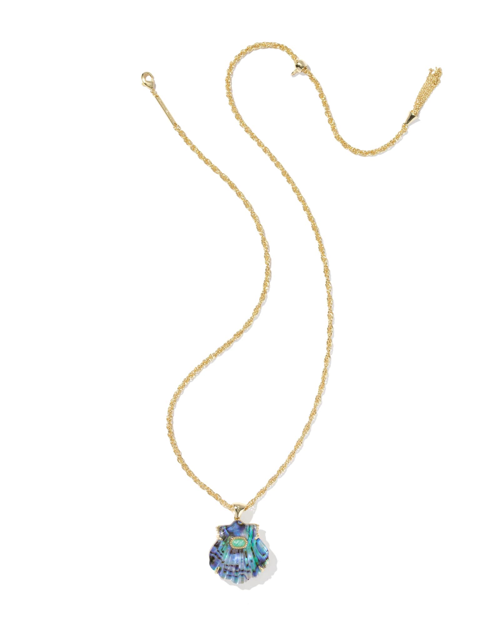 Lucia Shell Gold Short Pendant Necklace