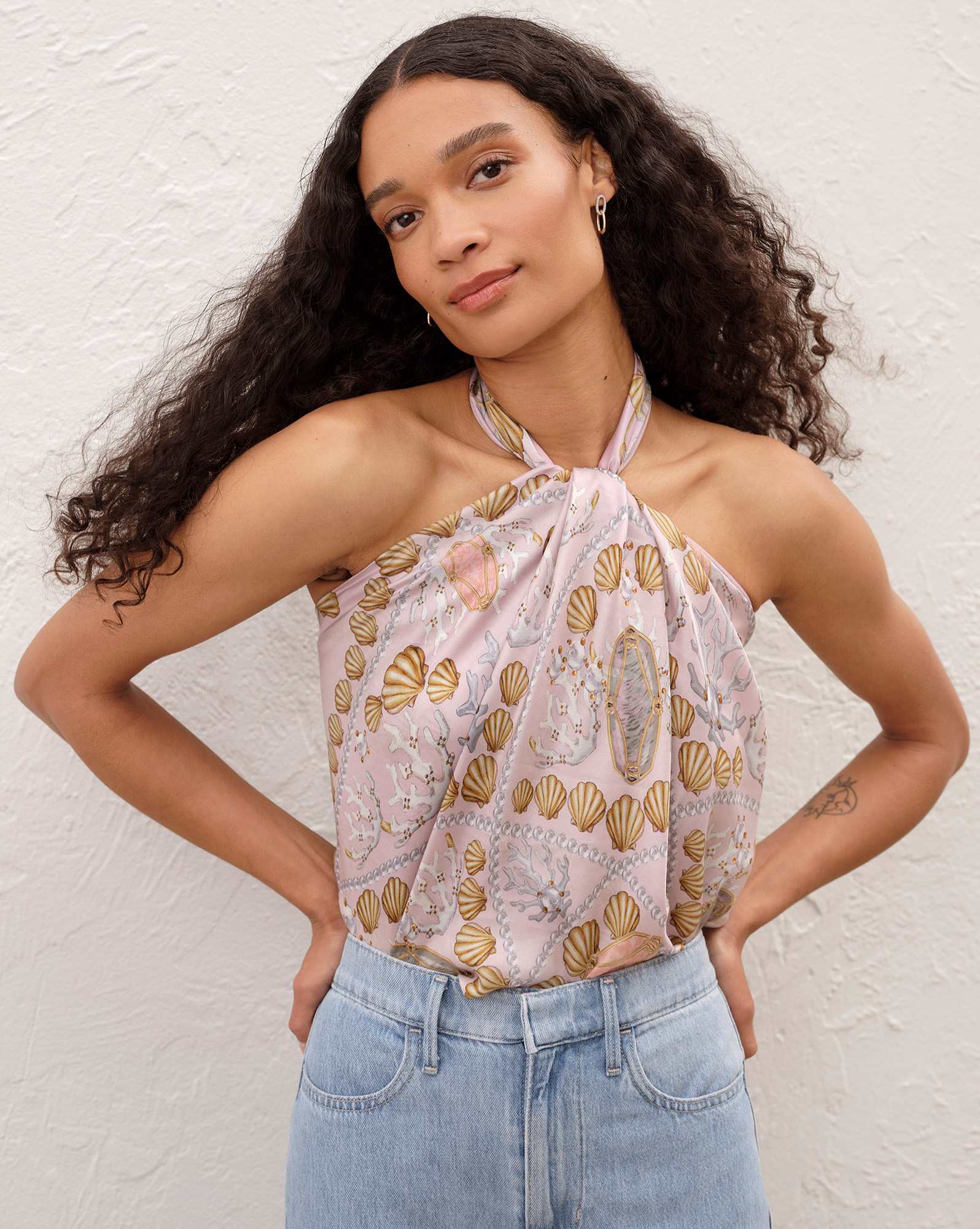 Shea Silk Square in Pink