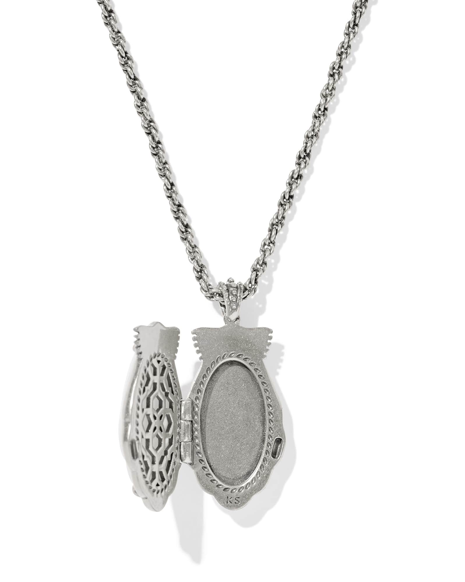 Alexa Locket Vintage Silver Short Pendant Necklace