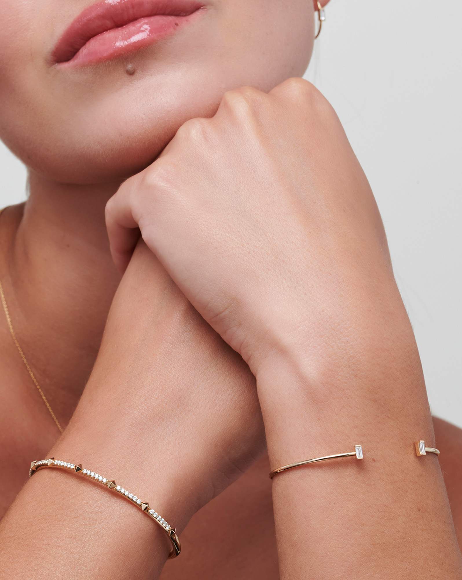 Isabella 14k Yellow Gold Cuff Bracelet in White Diamond | Kendra Scott