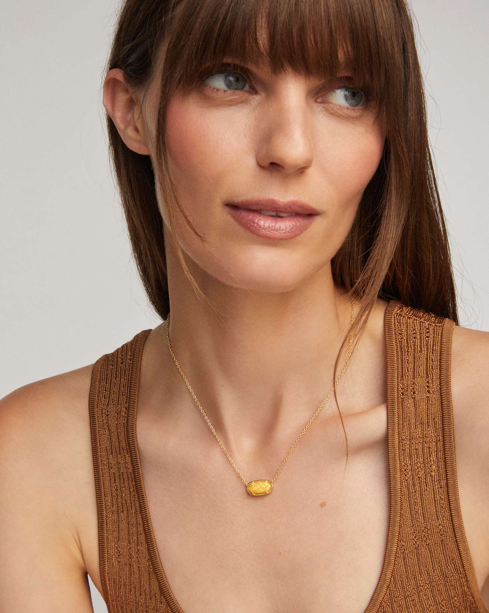 Elisa Gold Short Pendant Necklace