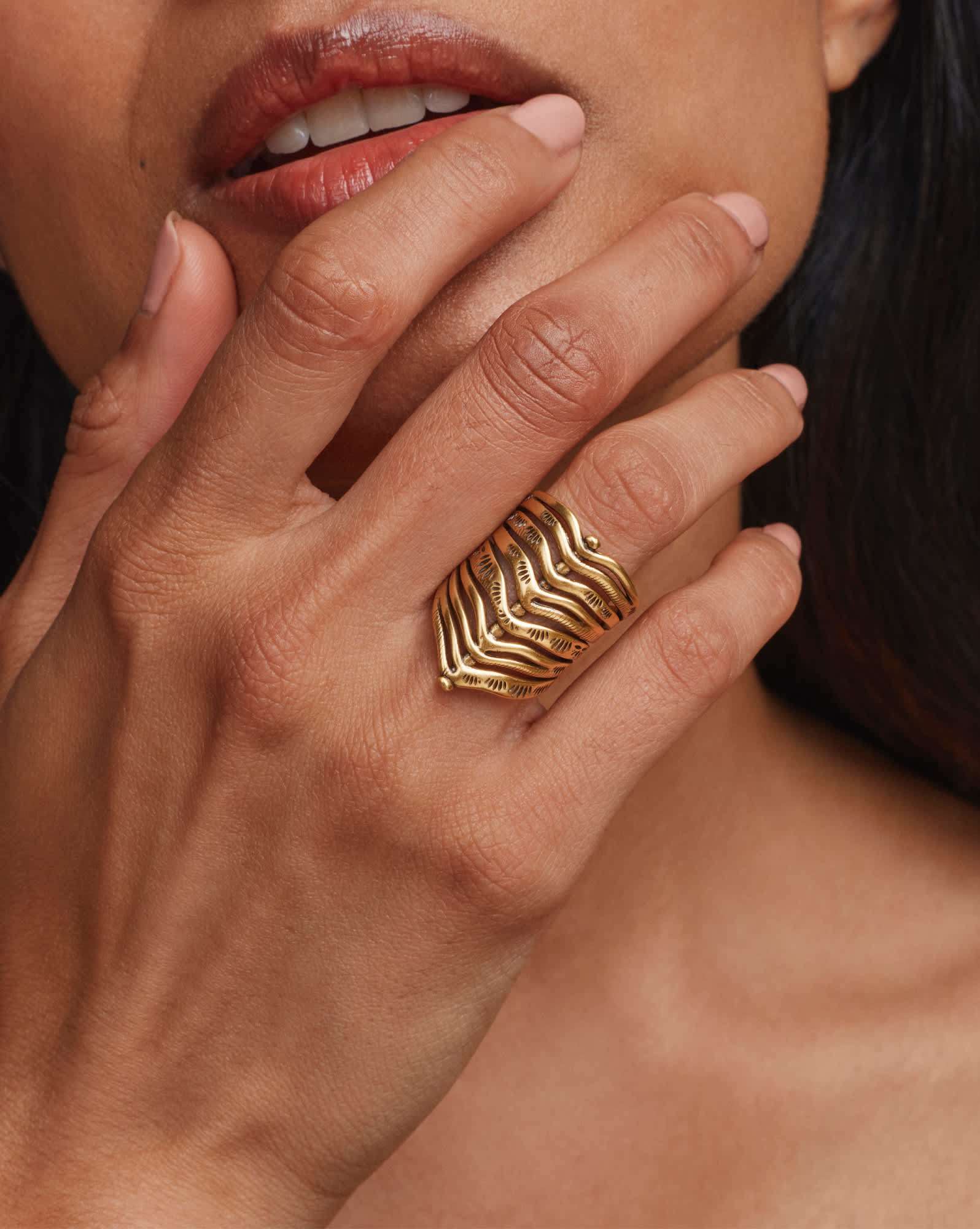 Calliope Vintage Gold Band Ring