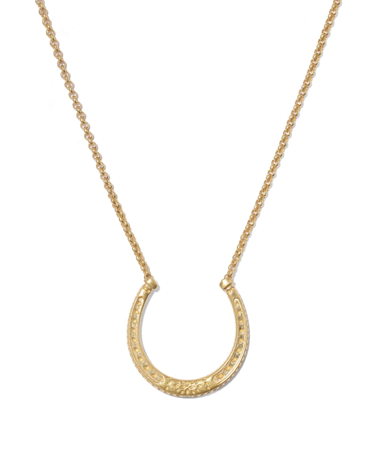 Metal Horseshoe Short Pendant Necklace