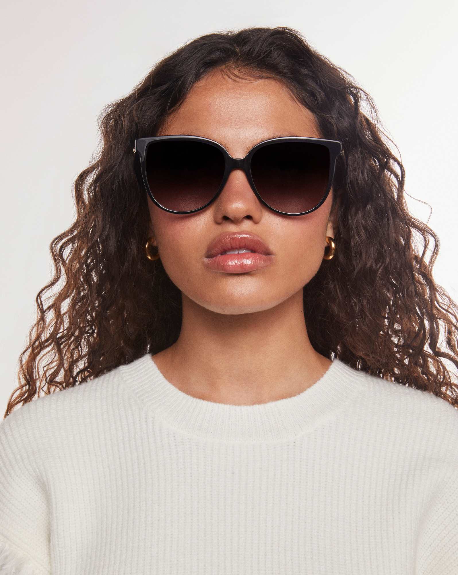 Dira Round Sunglasses