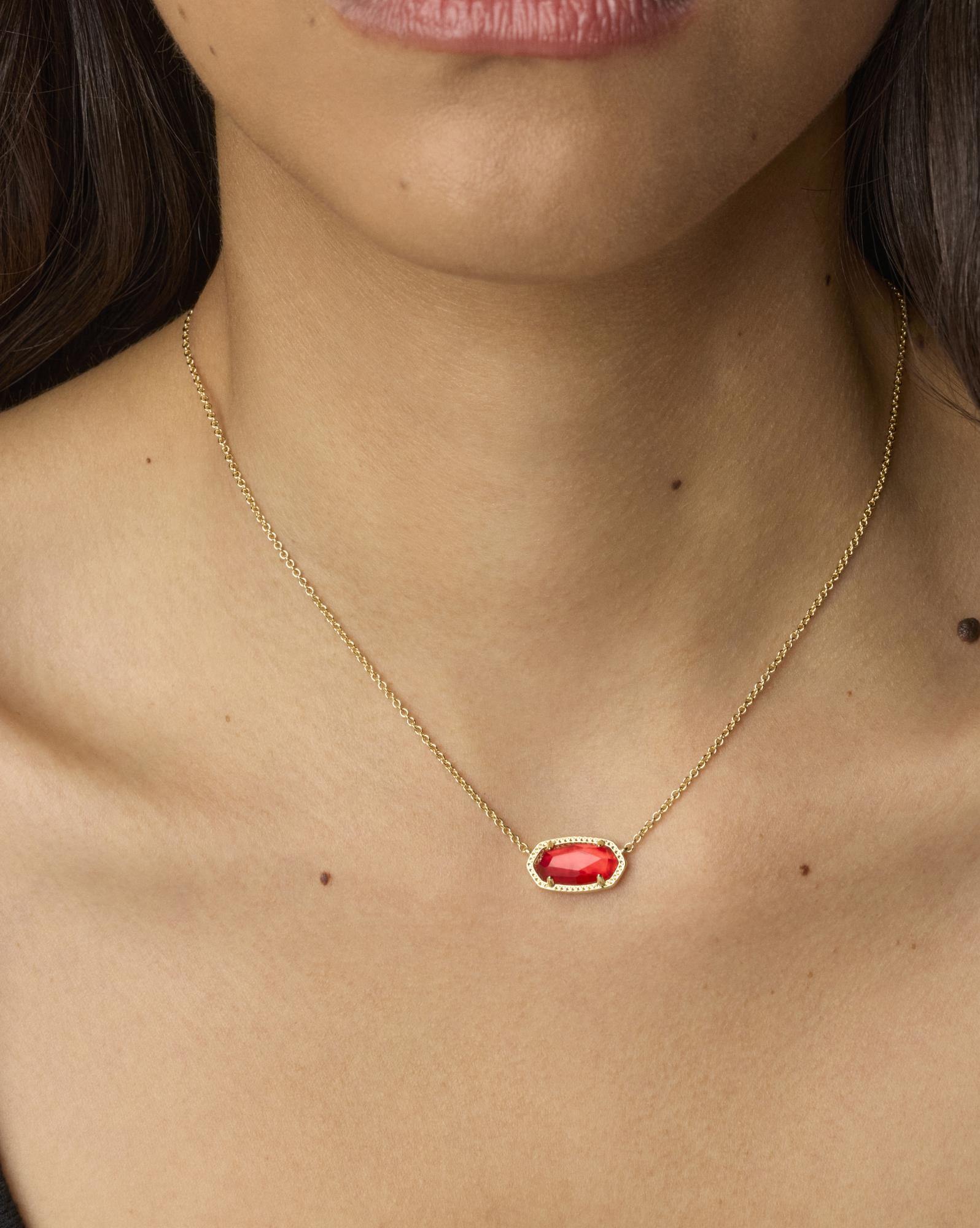 Elisa Gold Pendant Necklace in Red Illusion