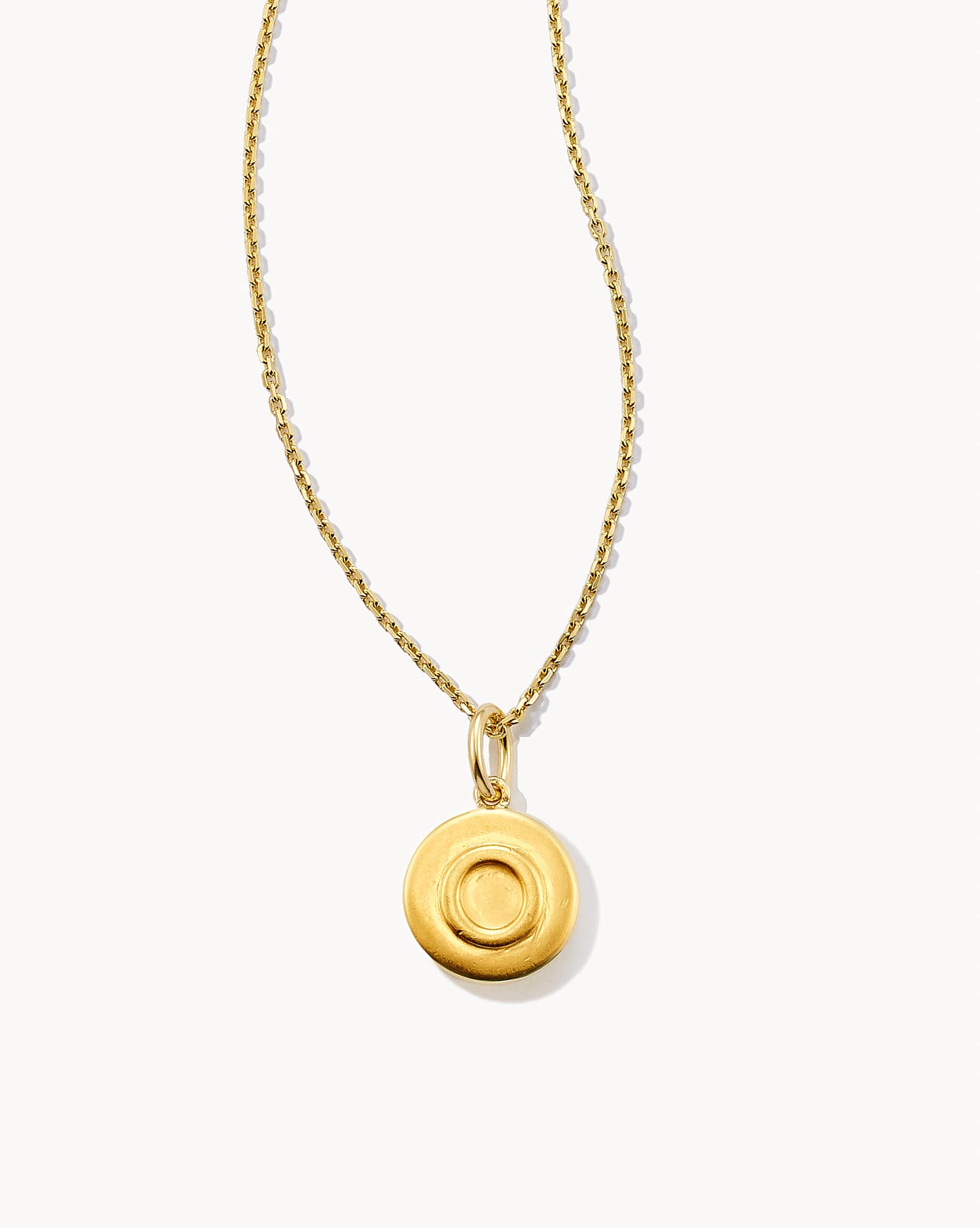 Letter O Coin Pendant Necklace in 18k Gold Vermeil