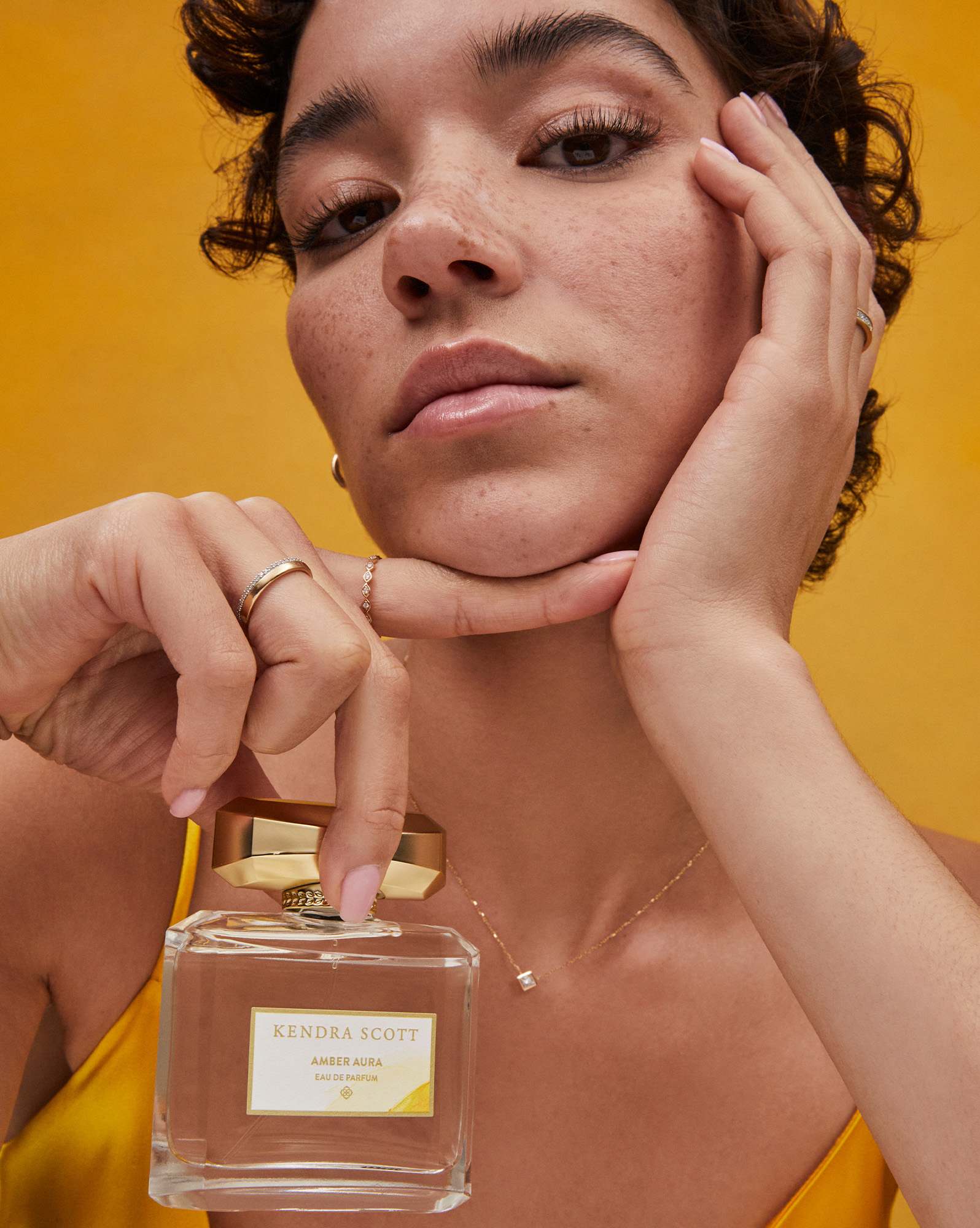 Amber Aura Eau de Parfum 75ml