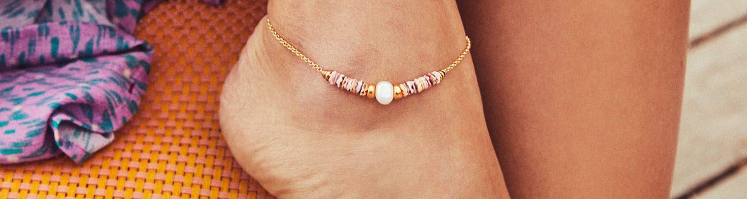 Are Anklets Still in Style Today?, Women's Fashion Guide