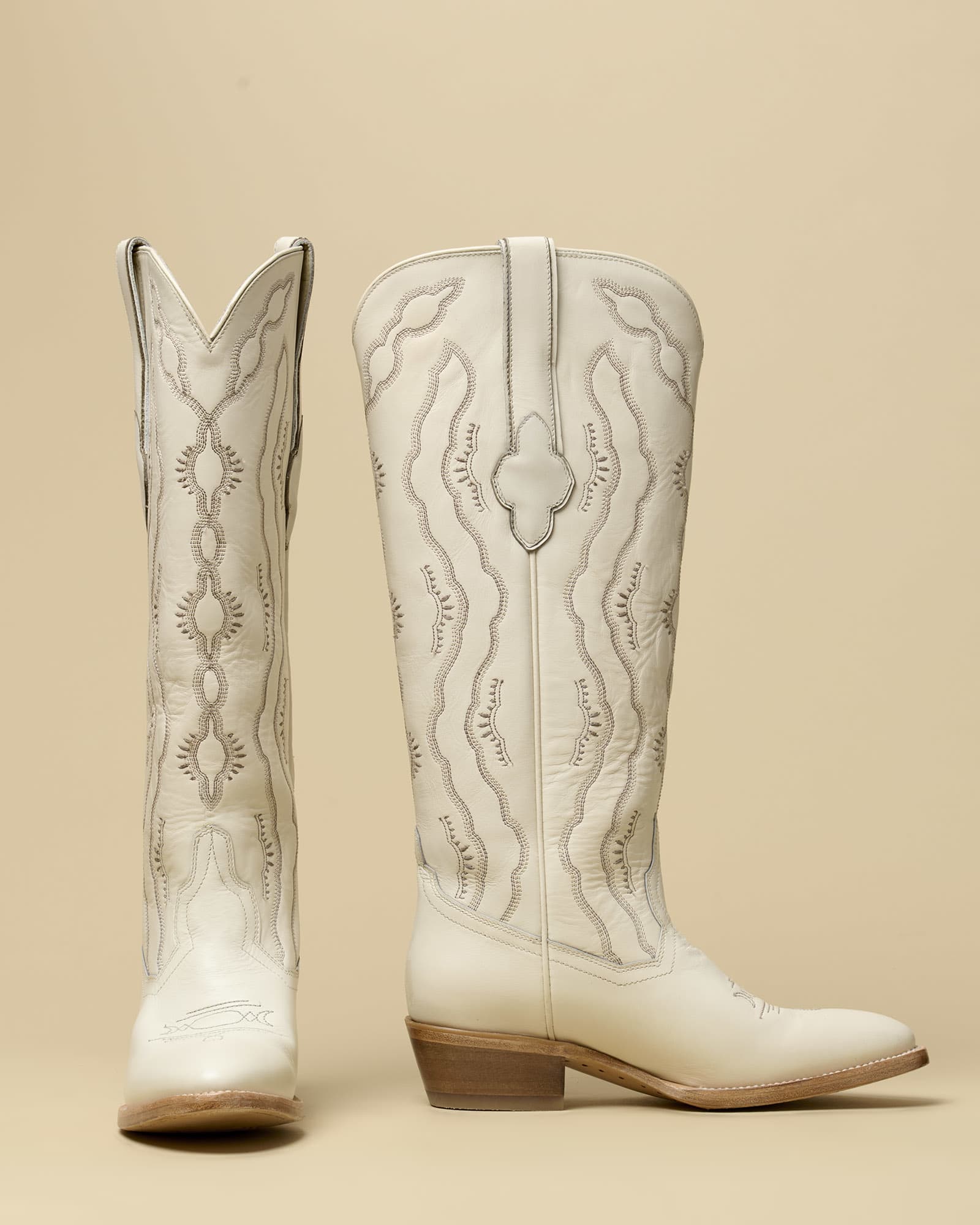 Kendra Scott The Abbie Boot | Leather