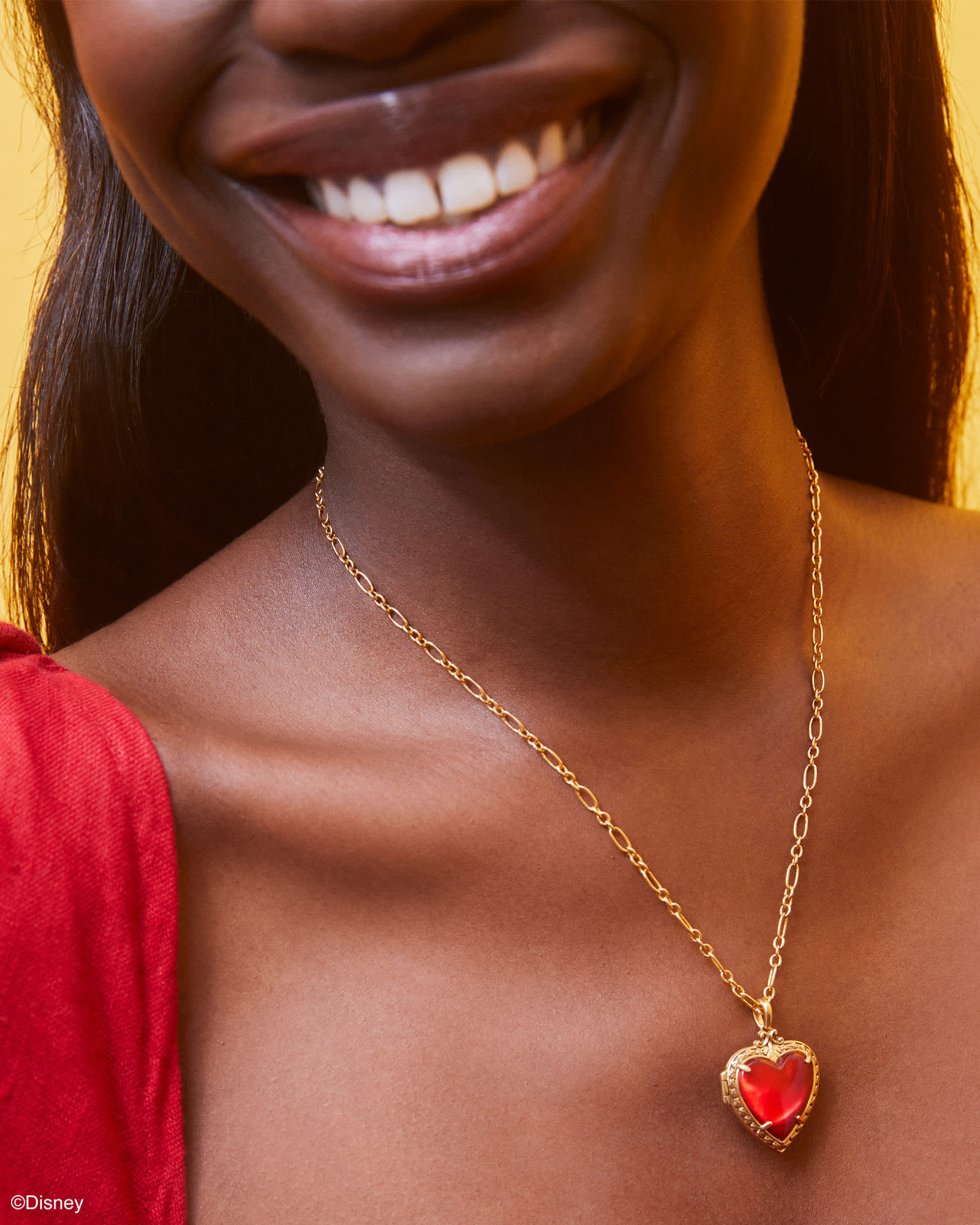 Kendra-Scott-Disney-Snow-White-Locket-Pendant-Necklace-Royal-Red-Mop-Vintage-Gold-00